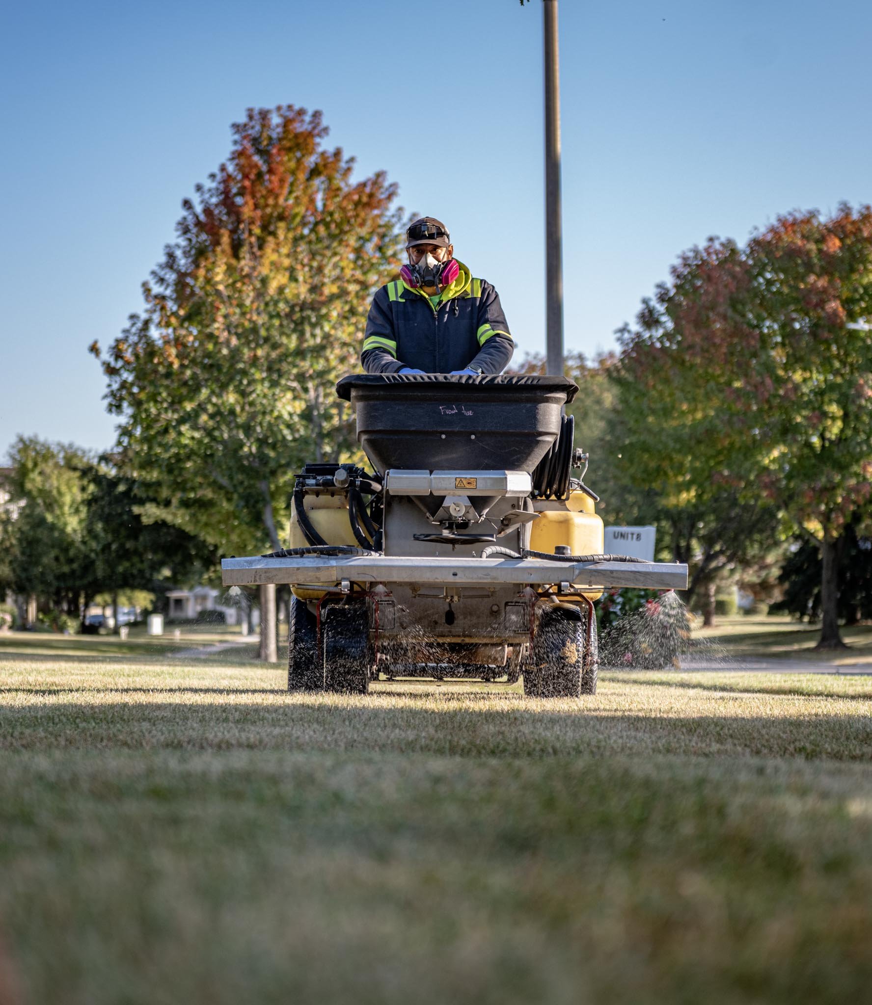commercial landscape fertilization